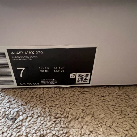 Air Max 270 - Picture 5 of 5